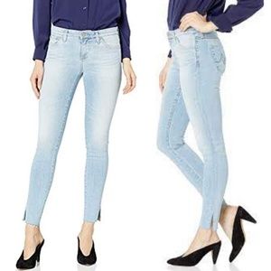 AG ADRIANO GOLDSCHMIED The Legging Super Skinny Ankle Jeans Rivet Slit R…